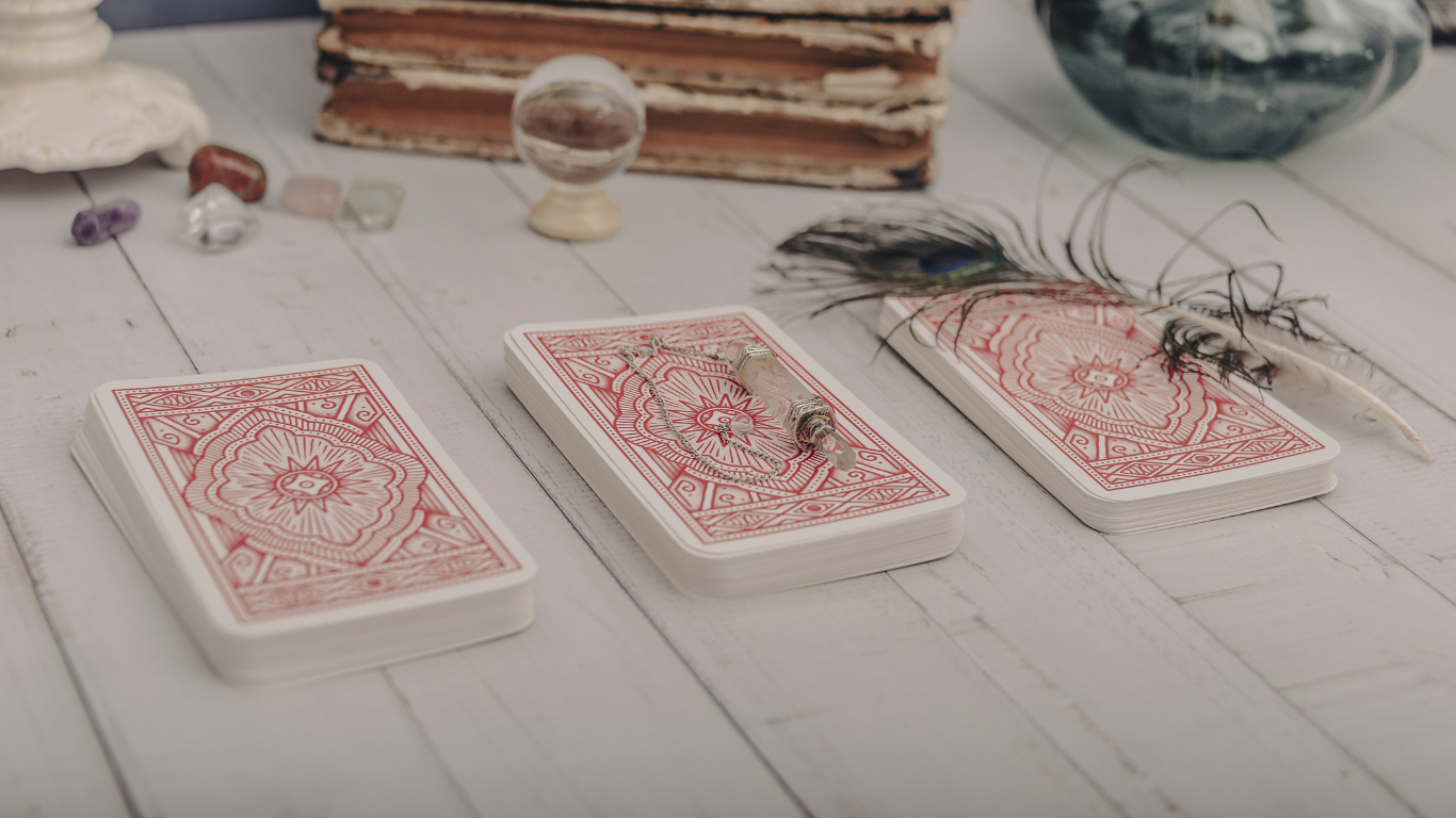 Tarot- &Orakelkarten