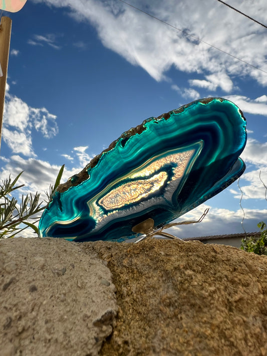 Schmetterling Achat – Symbol für Transformation, Leichtigkeit & innere Balance 🦋 - KLIOlogie