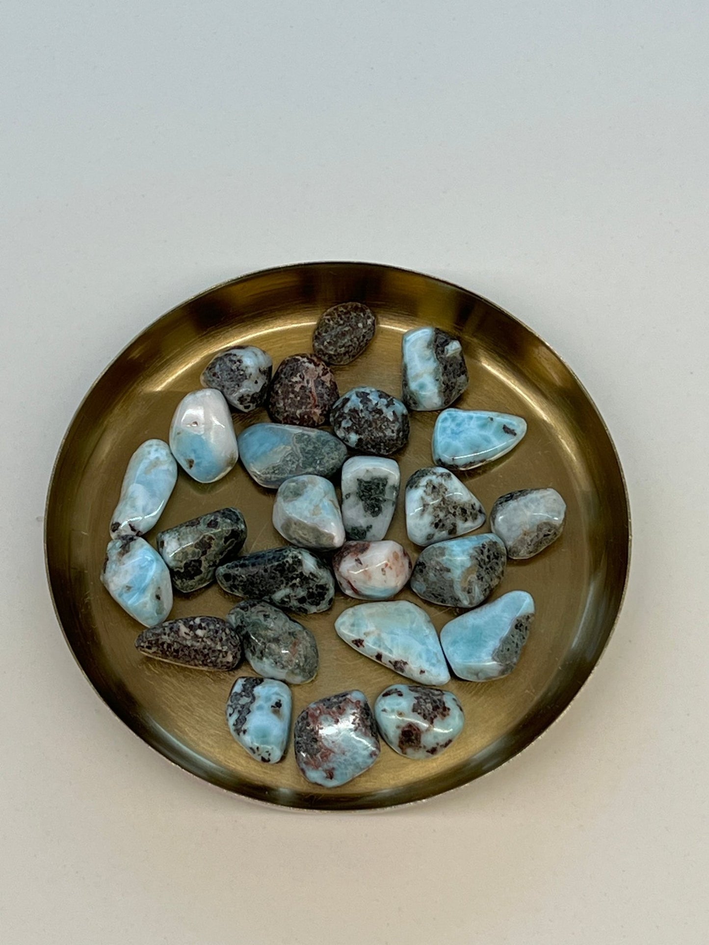 Larimar Trommelstein - KLIOlogie