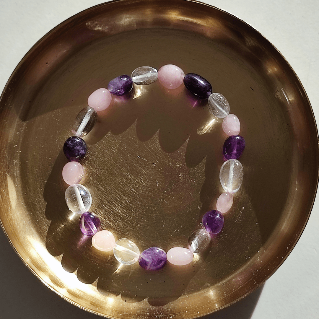 Goldenes Dreieck Armband - KLIOlogie