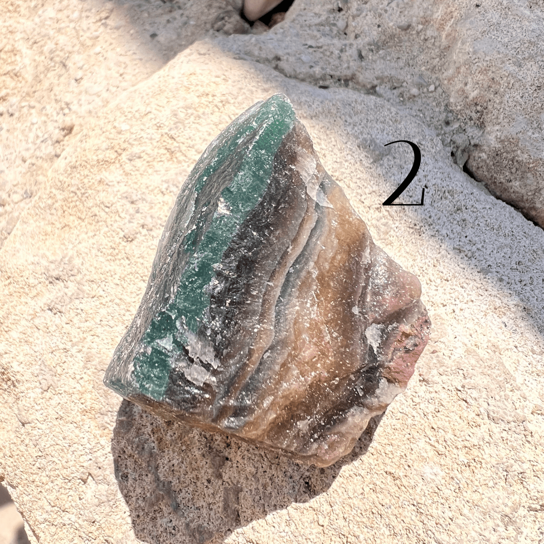 Regenbogen Fluorit Rohstein - KLIOlogie