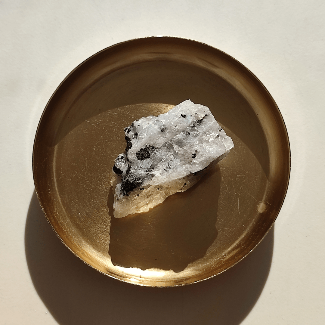 Regenbogen Mondstein Rohstein - KLIOlogie