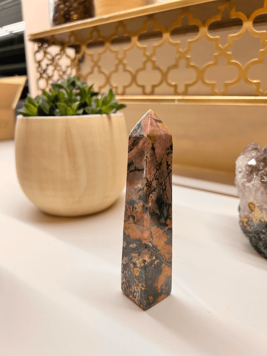 Rhodonit Spitze - KLIOlogie