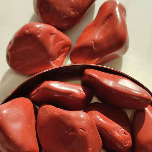 Roter Jaspis Trommelstein - KLIOlogie