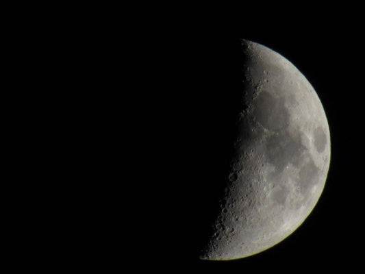 Vollmond & Neumond 2026 Österreich: Eklipsen, Astro-Bedeutung & deine energetische Business-Vorschau - KLIOlogie - Elisabeth Morri