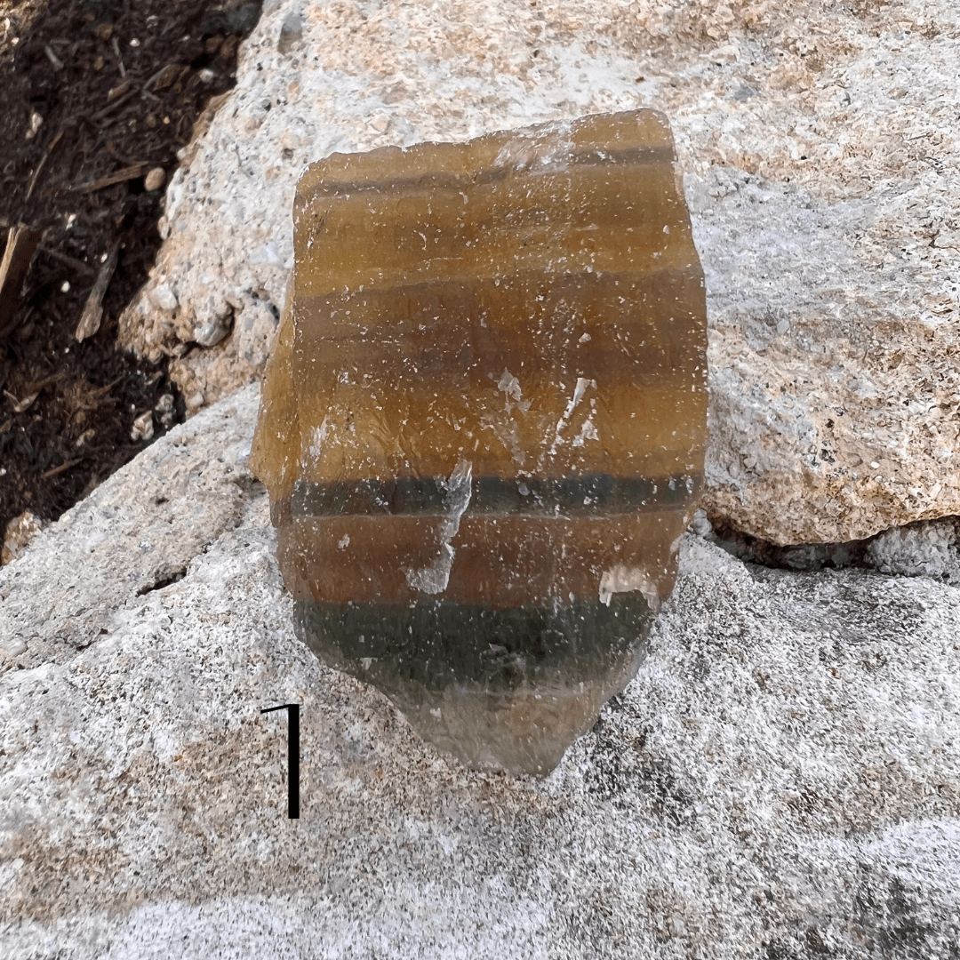 Regenbogen Fluorit Rohstein - KLIOlogie