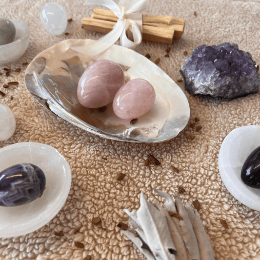 Yoni - Ei aus Amethyst - KLIOlogie